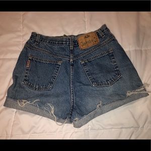 80’s vintage high waisted distressed shorts